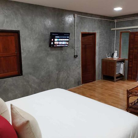 Mind'S Homestay มายด์โฮมสเตย์ Kampong Huaibu Exterior photo